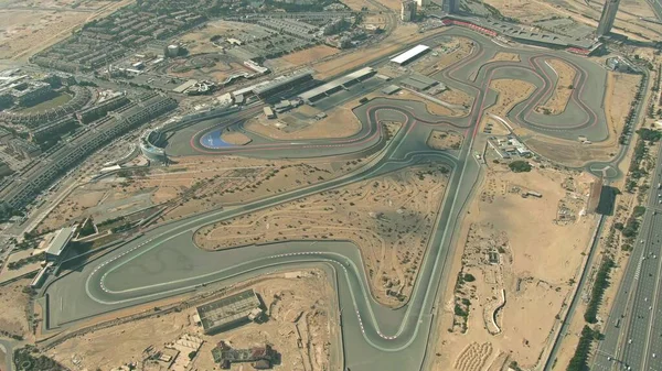 DUBAI, UNITED ARAB EMIRATES - DECEMBER 31, 2019. Aerial shot of the Dubai Autodrome motorsports circuit — Stock Photo, Image