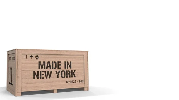 Crate med Made In New York text isolerad på ljus bakgrund. industriell produktion relaterad till 3d-konvertering — Stockfoto