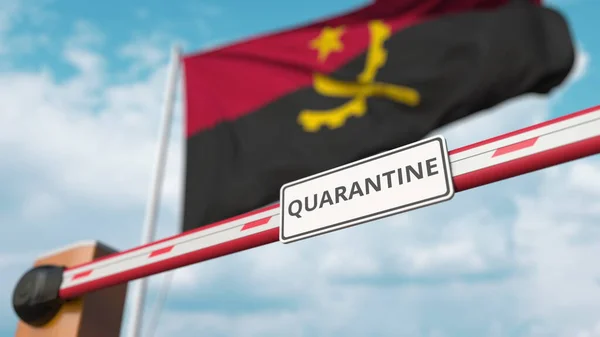 Geschlossenes Auslegertor mit Quarantänezeichen auf dem Hintergrund der angolanischen Flagge. Grenzschließung oder infektionsbedingte Isolation in Angola — Stockfoto