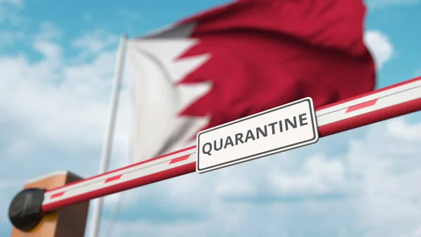 Geschlossenes Auslegertor mit Quarantäne-Schild auf dem Hintergrund der bahrainischen Flagge. Grenzschließung oder infektionsbedingte Isolation in Bahrain — Stockfoto