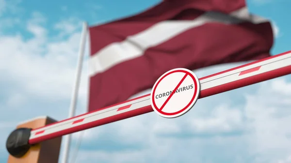 Barrier πύλη με Stop Coronavirus υπογράψει είναι κλειστή με σημαία της Λετονίας ως φόντο. Λετονική καραντίνα 3d απόδοση — Φωτογραφία Αρχείου