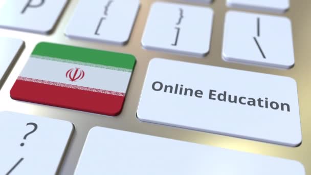 Online Education text och Irans flagga på knapparna på datorns tangentbord. Modern yrkesutbildningsrelaterad konceptuell 3D-animation — Stockvideo
