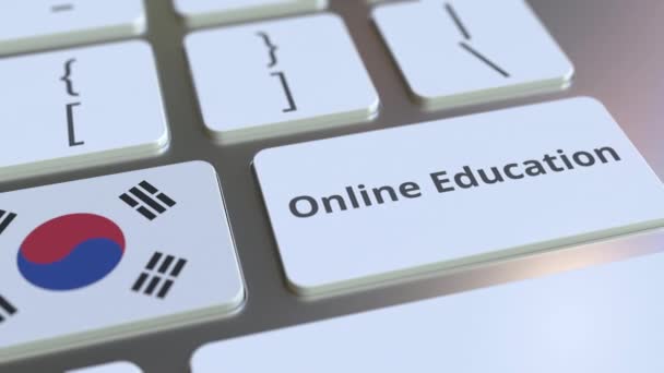 Pendidikan online teks dan bendera Korea Selatan pada tombol pada keyboard komputer. Pelatihan profesional modern terkait animasi 3D konseptual — Stok Video