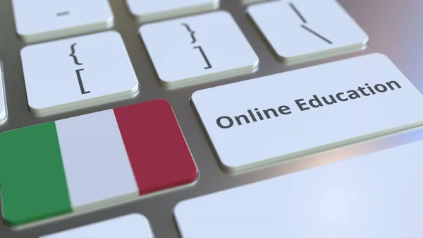 Online Education text och flagga Italien på knapparna på datorns tangentbord. Modern professionell utbildning relaterade konceptuell 3D-rendering — Stockfoto