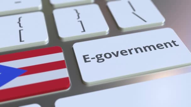 Text elektronické nebo elektronické vlády a vlajka Portorika na klávesnici. Moderní veřejná služba související konceptuální 3D animace — Stock video