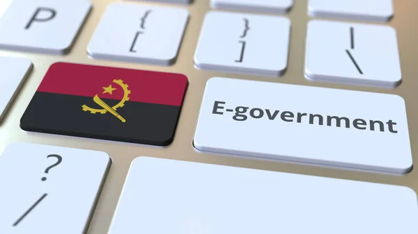 Електронний уряд або електронний уряд текст і прапор Анголи на клавіатурі. Сучасні публічні послуги пов'язують концептуальний 3d рендеринг — стокове фото