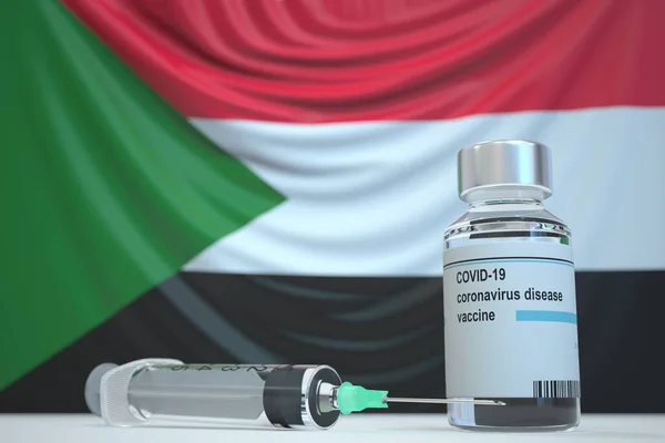 Coronavirus vaccin en spuit op de Soedanese vlag achtergrond. Medisch onderzoek en vaccinatie in Soedan, 3D-weergave — Stockfoto