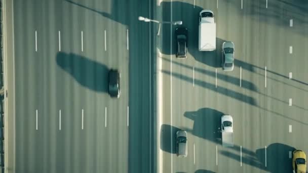 Воздушные накладные съемки большого оживленного шоссе — стоковое видео