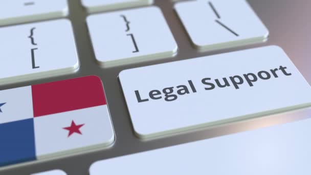 컴퓨터 키보드에서 파나마의 법적 지원 텍스트와 깃발. 온라인 법률 서비스 관련 3 차원 애니메이션 — 비디오