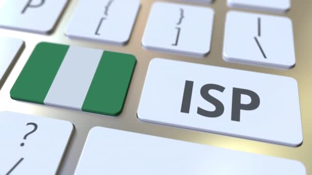 ISP atau Internet Service Provider teks dan bendera Nigeria pada keyboard komputer. Layanan akses web nasional terkait animasi 3D — Stok Video