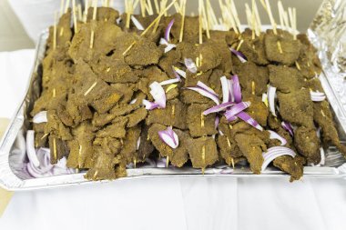 Nijerya Biber Biberi Suya Partide kazıkta