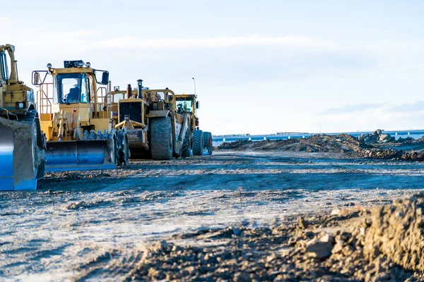 28 octobre 2018 - Calgary, Alberta Canada - Matériel de construction sur place pour l'aménagement d'habitations neuves — Photo