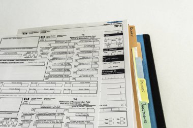 Kanada Vergi İadelerini hazırlamak için Belgeli Dosya Dosyaları