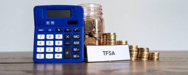 Hesap Makineli Para Yığını - Vergisiz tasarruf hesabı kavramı