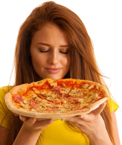 女人吃美味的比萨饼，背景是白色的 — 图库照片