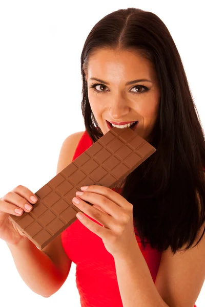 Mooie Jonge Vrouw Eet Chocolade Geïsoleerd Witte Achtergrond — Stockfoto