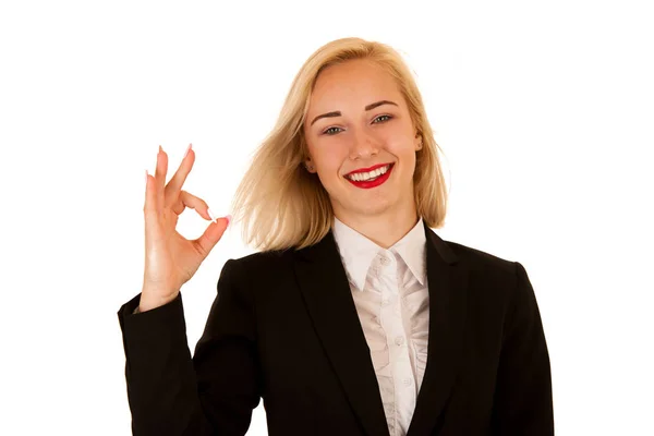Žena ukazuje excelent gesto izolované na bílém pozadí — Stock fotografie
