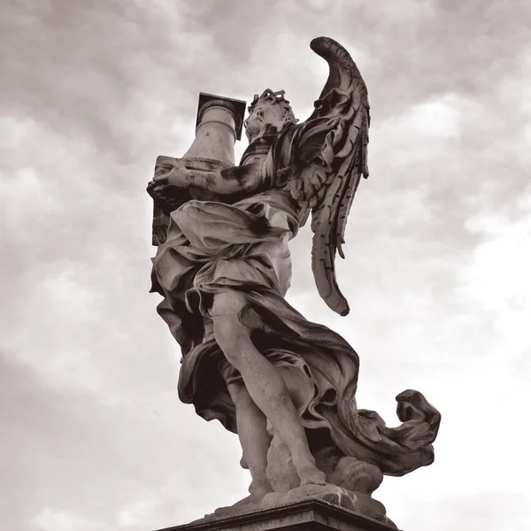 Statua castello sant angelo rom, italia — Foto Stock