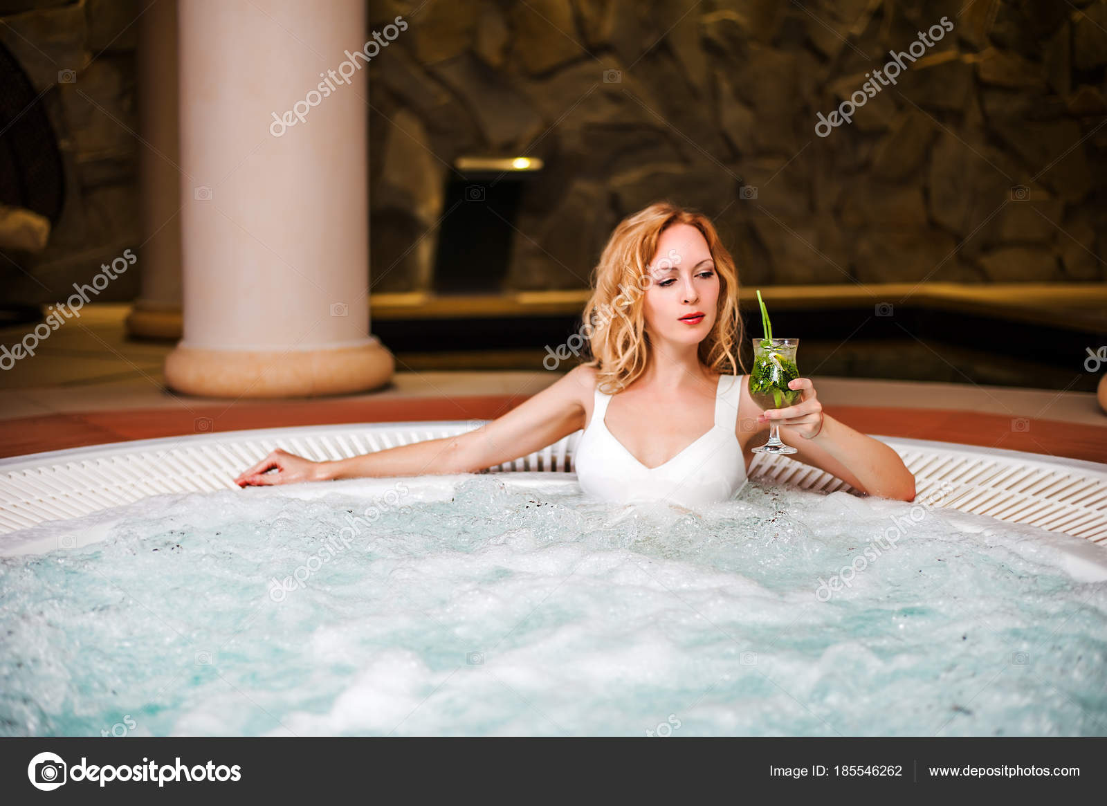 jacuzzi femme enceinte