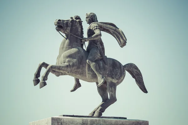 亚历山大大帝在马其顿，希腊萨洛尼卡的雕像 — 图库照片