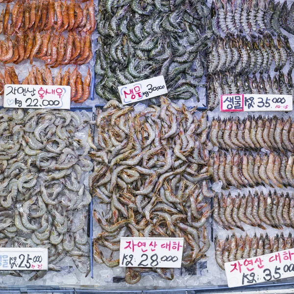 Noryangjin Fischereigroßhandelsmarkt, expansiver Groß- und Einzelhandel — Stockfoto