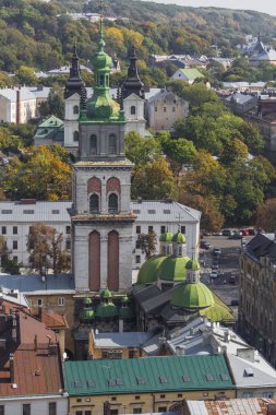 Lviv, Ukrayna - 02 Ekim 2016: Lviv şehri yukarıdan. Merkez 