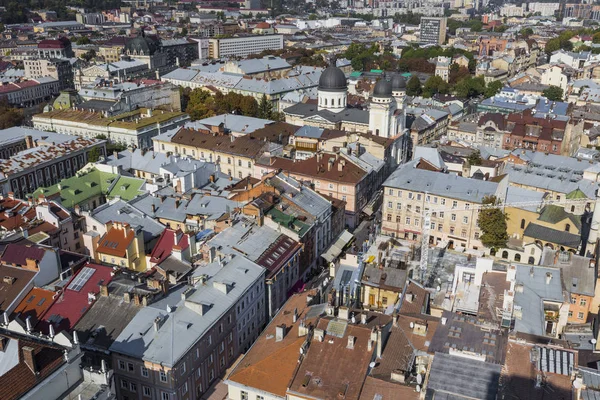 LVIV, UCRÂNIA - OUTUBRO 02, 2016: Lviv City from above. Central — Fotografia de Stock