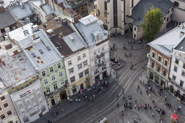 LVIV, UKRAINE - 02 OCTOBRE 2016 : Lviv City d'en haut. Centre — Photo