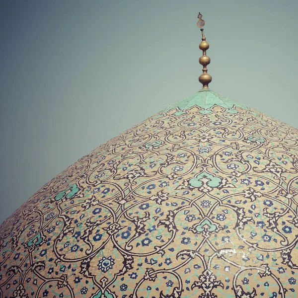 Μεγάλο Τζαμί του Σεΐχη Lotfollah στο Naqhsh-e Jahan Square στο Ισφαχάν, Ira — Φωτογραφία Αρχείου