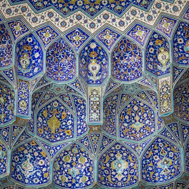 Details of Sheikh Lotfollah Mosque in Isfahan, Iran clipart