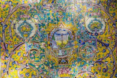 Tahran, Iran - 05 Ekim 2016: Mozaik duvar: Golestan PA eski
