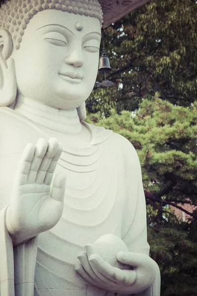 Templo de Bongeunsa no distrito de Gangnam em Seul, Coréia . — Fotografia de Stock