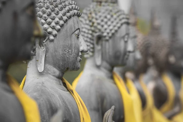 Estatuas de Buda en el Templo Seema Malaka, Colombo, Sri Lanka — Foto de Stock
