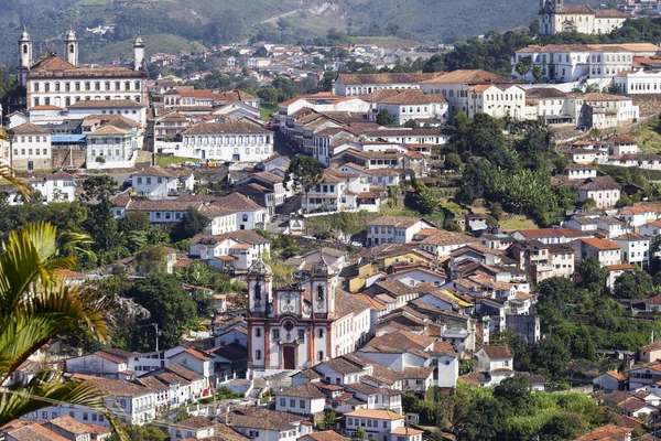 Vista de la ciudad de Ouro Preto, Patrimonio de la Humanidad de la Unesco en Minas Ge — Foto de Stock