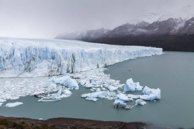 Los Glasyares, Patagonia, A buzul Perito Moreno, Milli Park