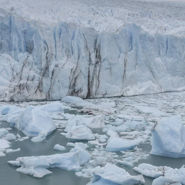 Gletscher perito moreno, Nationalpark los glasyares, Patagonien, ein — Stockfoto