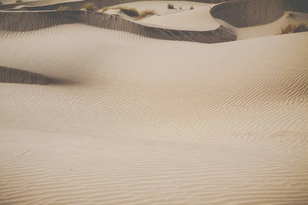 Dunas de arena en el desierto del Sahara, Marruecos — Foto de Stock