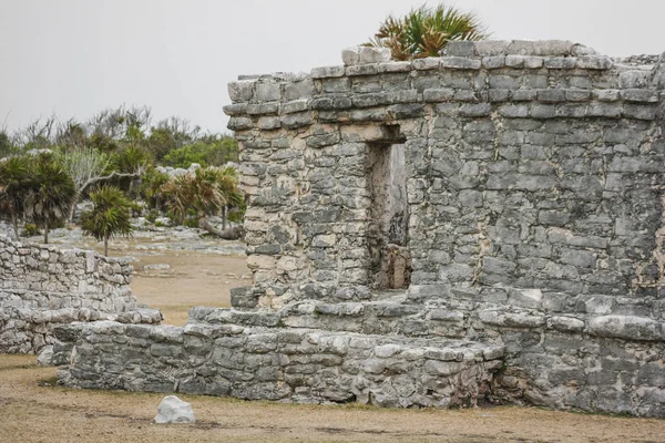 Ancient Mayan Architecture and Ruins located in Tulum, Mexico of — Stock Photo, Image