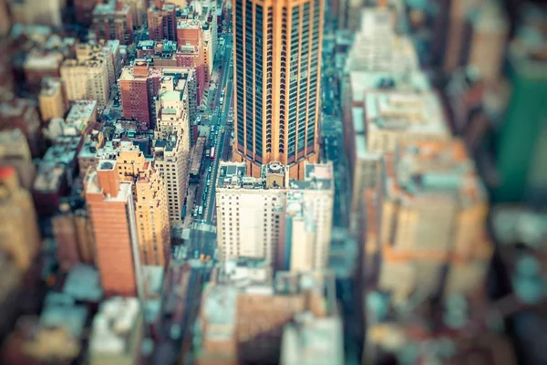 Aerial view of Manhattan skyline at sunset, New York City — Stock Photo, Image