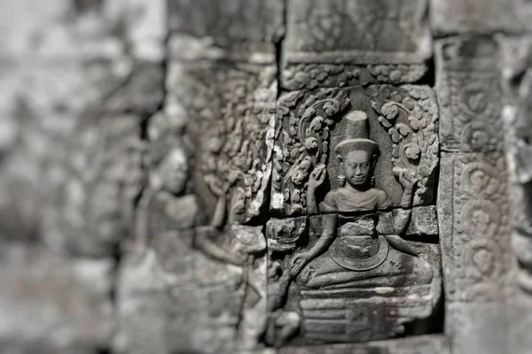 Stone murals and sculptures in Angkor wat, Cambodia — Stock Photo, Image