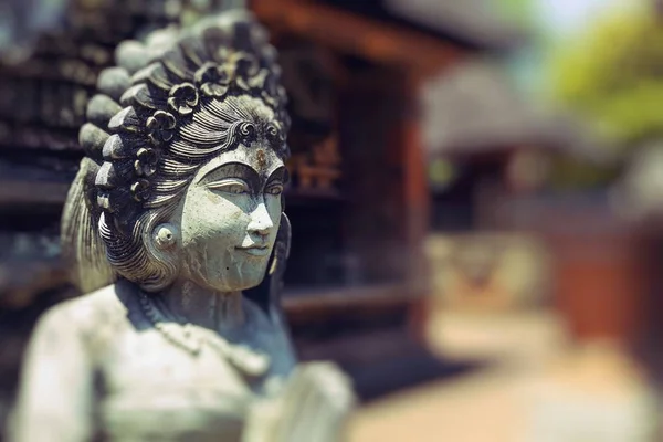 Templet i Bali, Indonesien på en vacker solig dag — Stockfoto