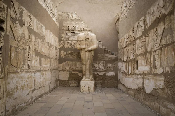 Templom a Medinet Habu, szentelt Gézáné Iii. -Az Unesco világ — Stock Fotó