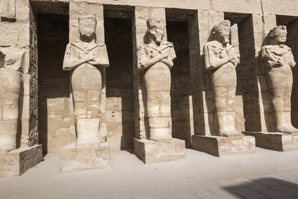 ルクソールのカルナック神殿の遺跡。エジプト — ストック写真