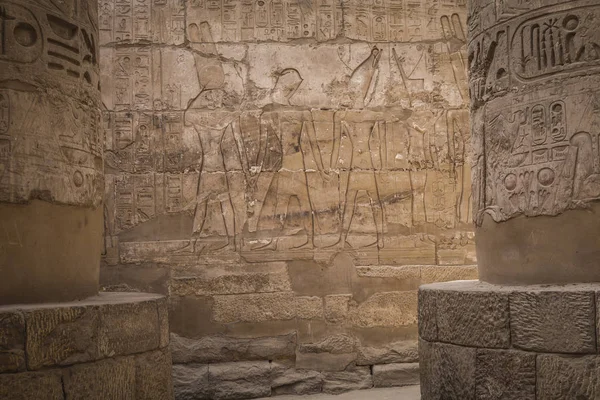 在卢克索的卡纳克神庙的古代遗址。埃及 — 图库照片