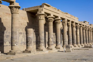Aswan, E yakın göl Nasır Agilkia adada Elefantin Tapınağı