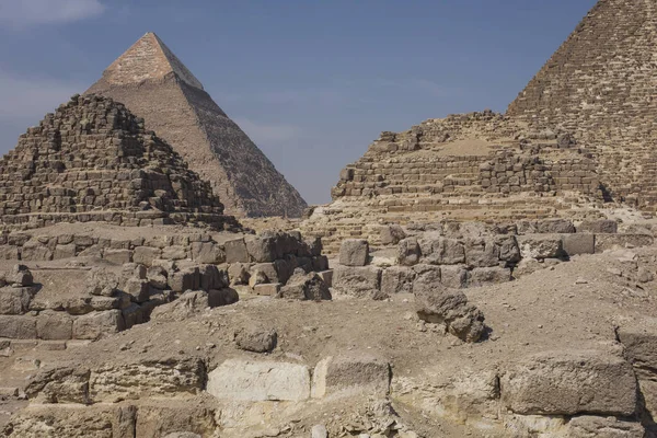 Grandes pyramides égyptiennes à Gizeh, Le Caire — Photo