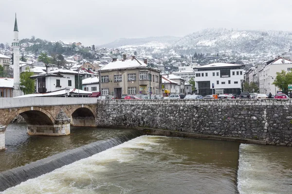 Vista do centro histórico de Sarajevo - Bósnia e Herzegovina — Fotografia de Stock