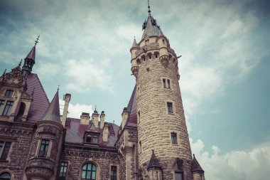 Moszna, Polonya - 04 Haziran 2017: The Moszna Castle bir tarihi olan 