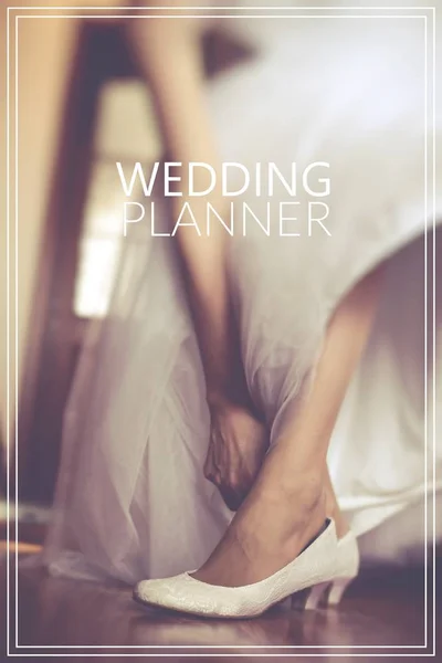 Weeding Planner sobre sapato da noiva em estilo retro . — Fotografia de Stock