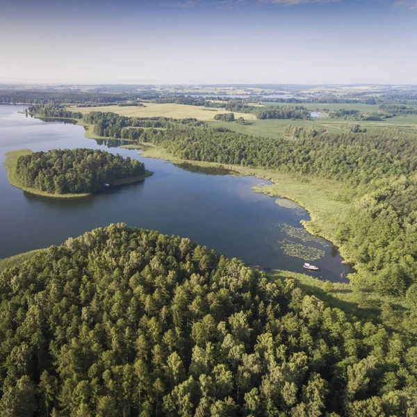 Aerial view of green islands and clouds at summer sunny morning. — Stock Photo, Image